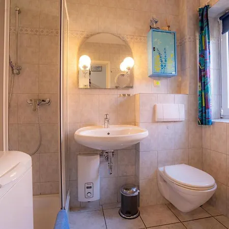Holiday home Hausteil-152c-id-146